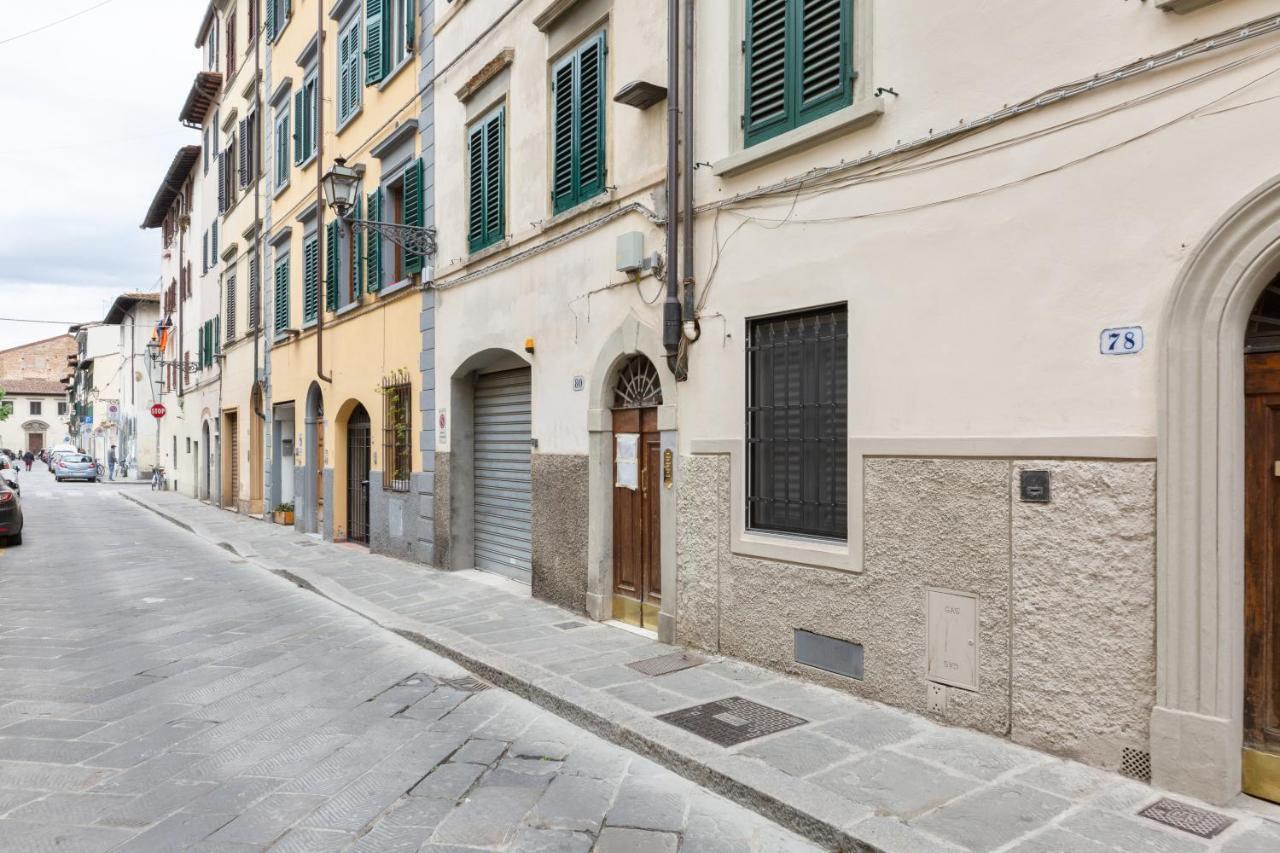 Oltrarno Bright Apartment Con Patio Privato Florenz Exterior foto