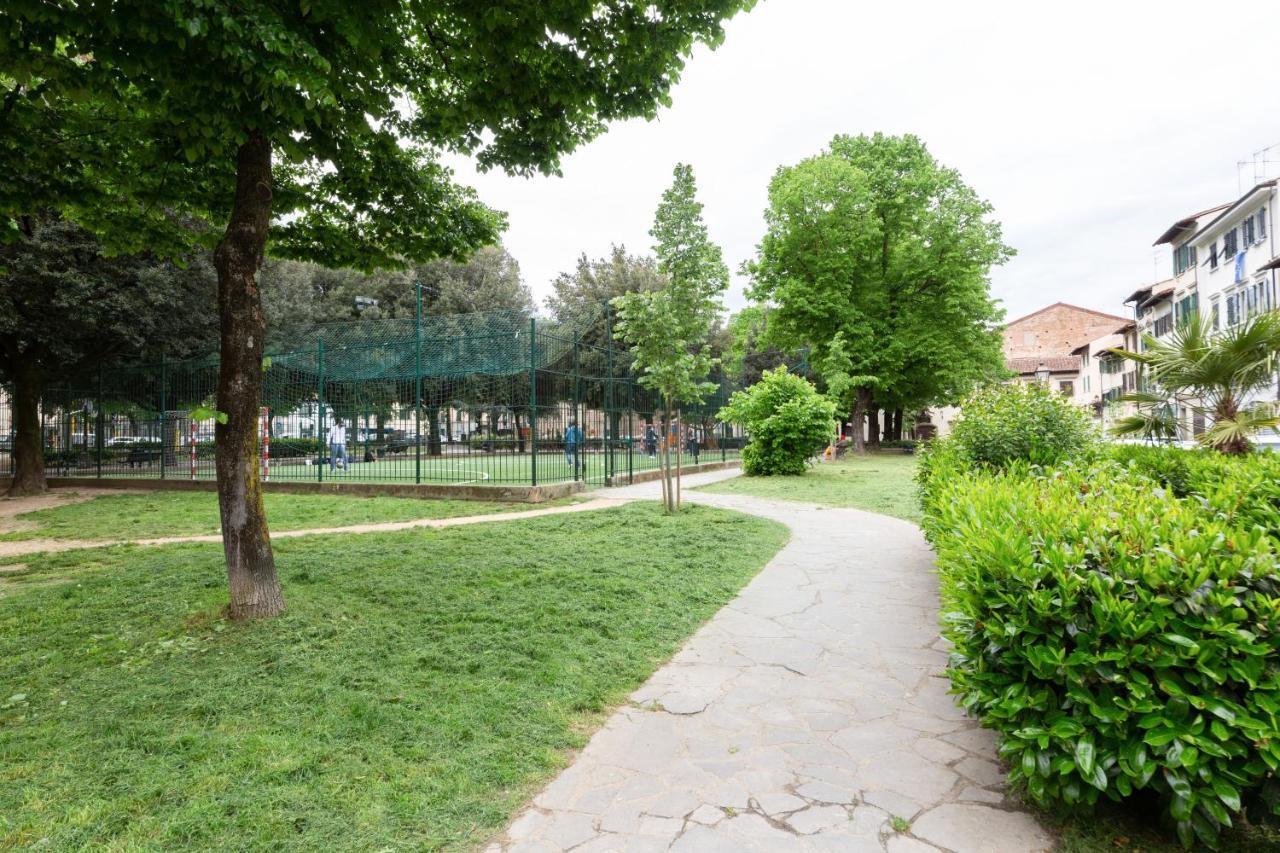 Oltrarno Bright Apartment Con Patio Privato Florenz Exterior foto